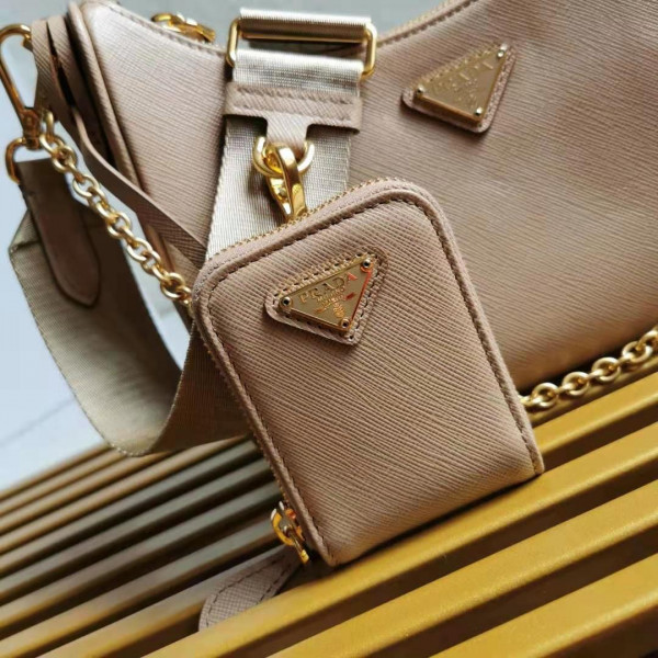 Pra*a re-edition 2005 saffiano leather bag