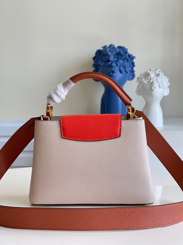 l0*is V*t0n capucines bb