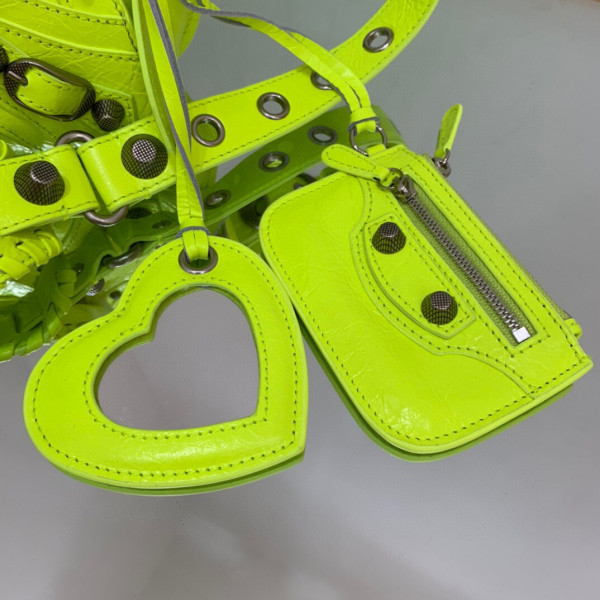 Ba*len*cia*ga neo cagole xs handbag