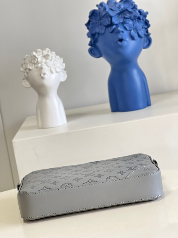 l0*is V*t0n duo messenger