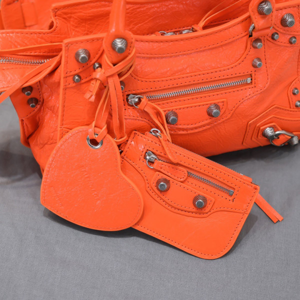 Ba*len*cia*ga neo cagole xs handbag