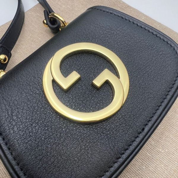 G*u*i blondie card case wallet