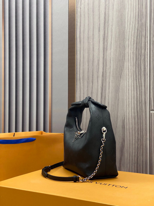 l0*is V*t0n why knot pm