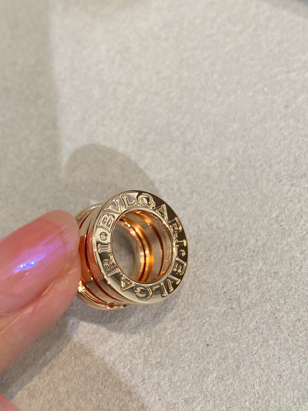 B*l*ai zero1 necklace