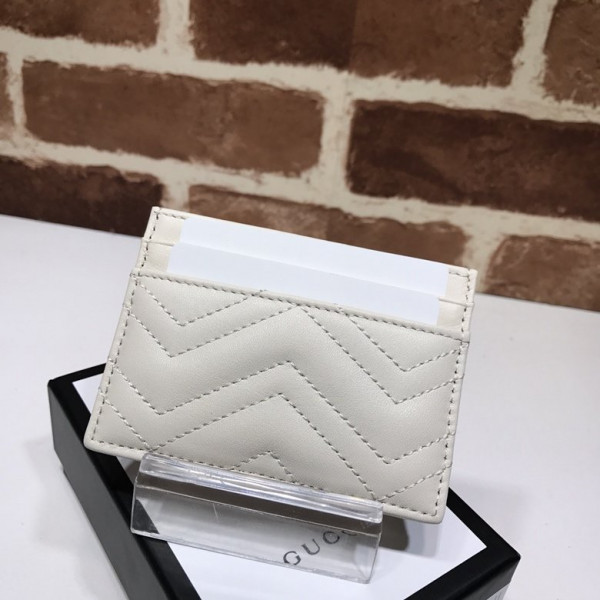 G*u*i marmont card case