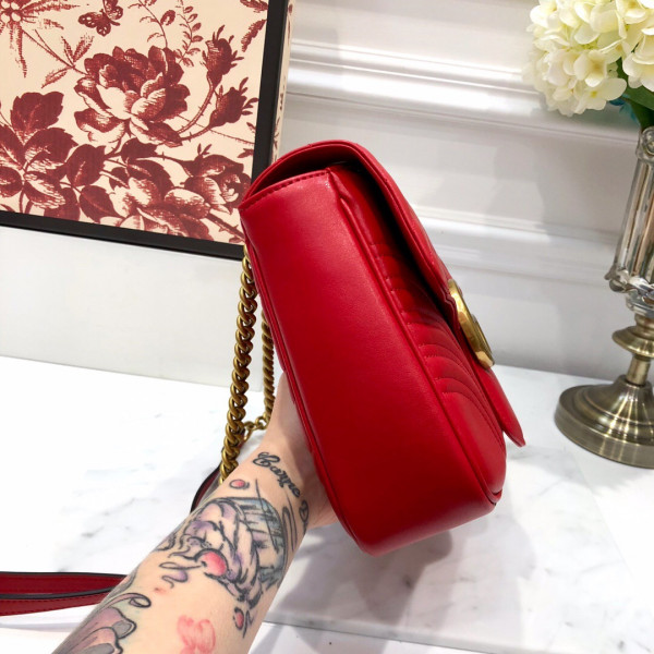 G*u*i gg marmont 31cm