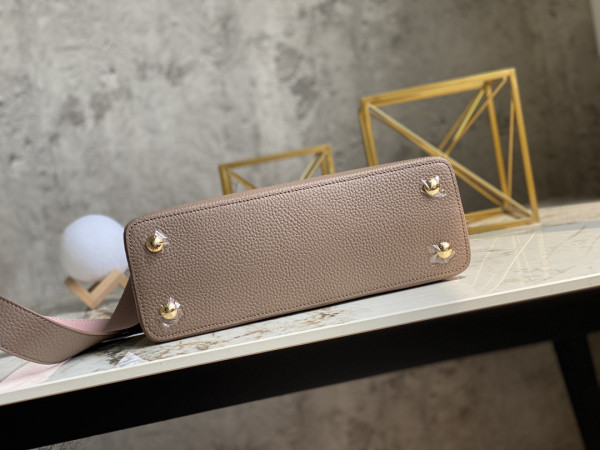 l0*is V*t0n capucines mm