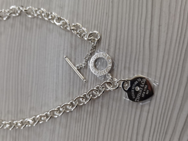 T*f*ny victoria necklace