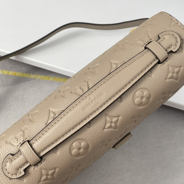 l0*is V*t0n pochette mÉtis