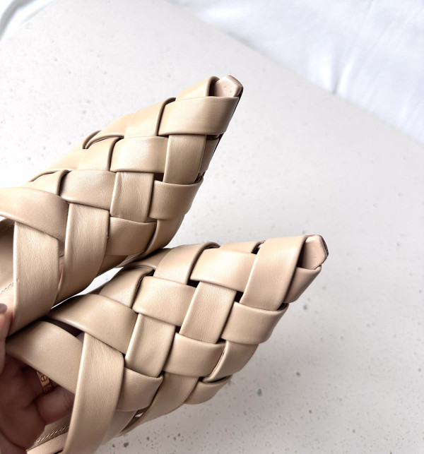 bo*te*ga Ve*ne*ta alfie mule