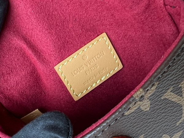 l0*is V*t0n micro chantilly