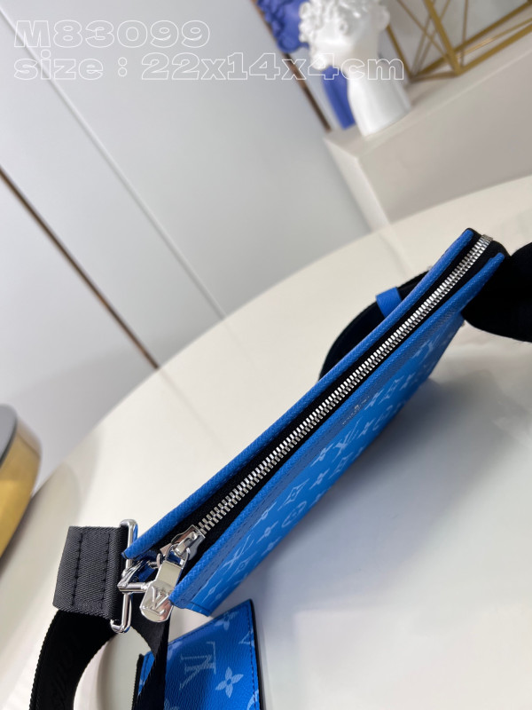 l0*is V*t0n gaston wearable wallet -22*14.5*4.5cm