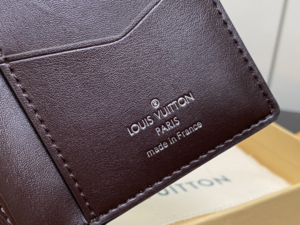 l0*is V*t0n pocket organizer-7.5*11.1*1 cm