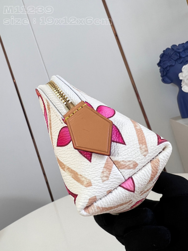 l0*is V*t0n pochette cosmétique pm