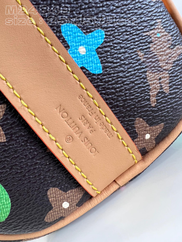 l0*is V*t0n keepall bandouliÈre 25