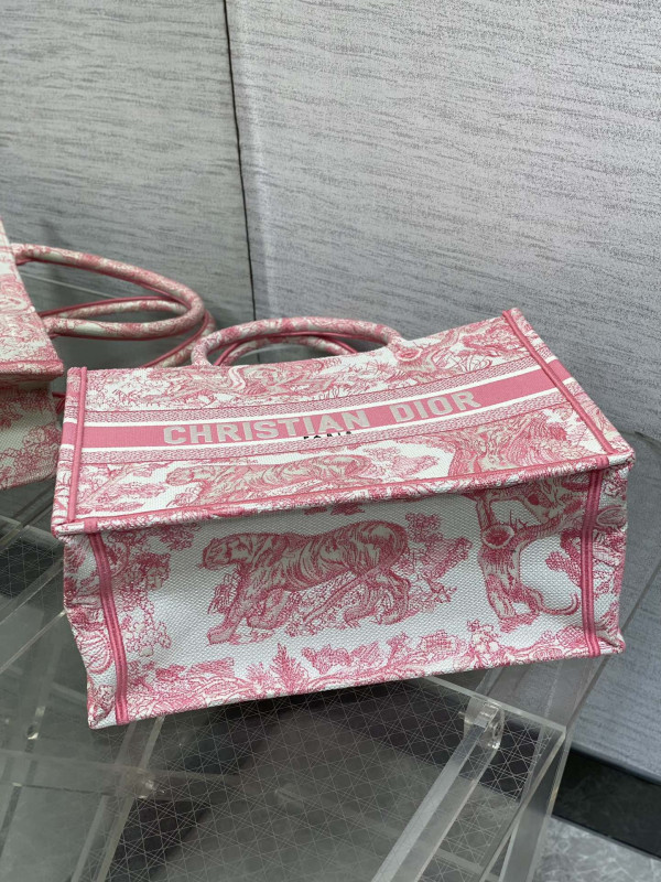 MEDIUM DIRO BOOK TOTE-36.5X27.5X16.5CM