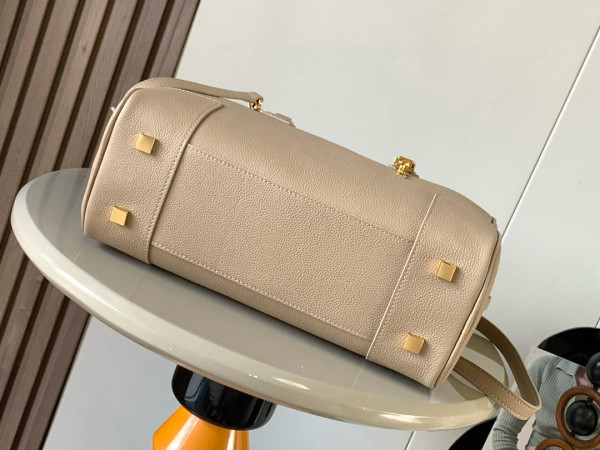 L0ew* amazona 28 bag in nappa calfskin - 28*11*18cm