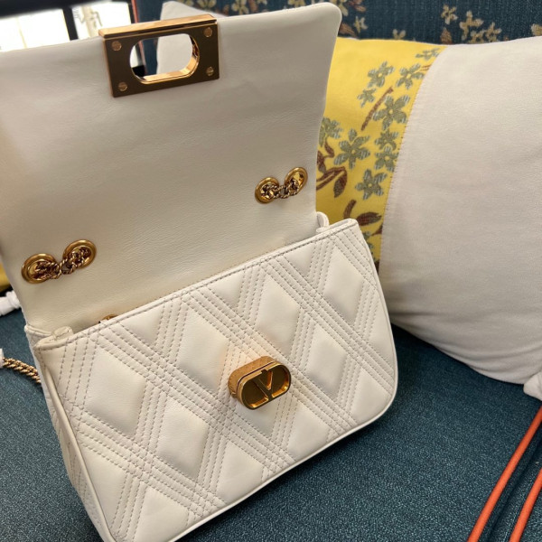 VALENTINO GARAVANI QUILTIE - 23*17*8CM