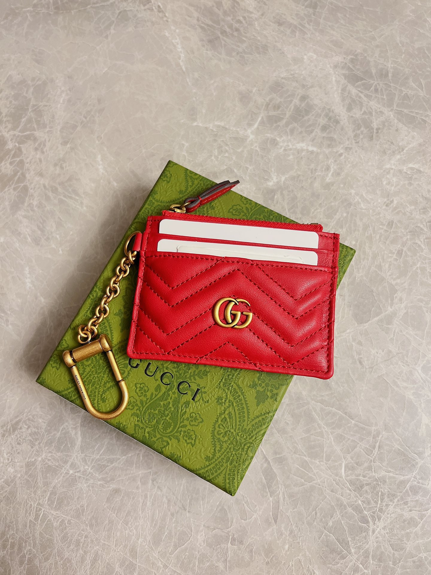 G*u*i gg marmont keychain wallet