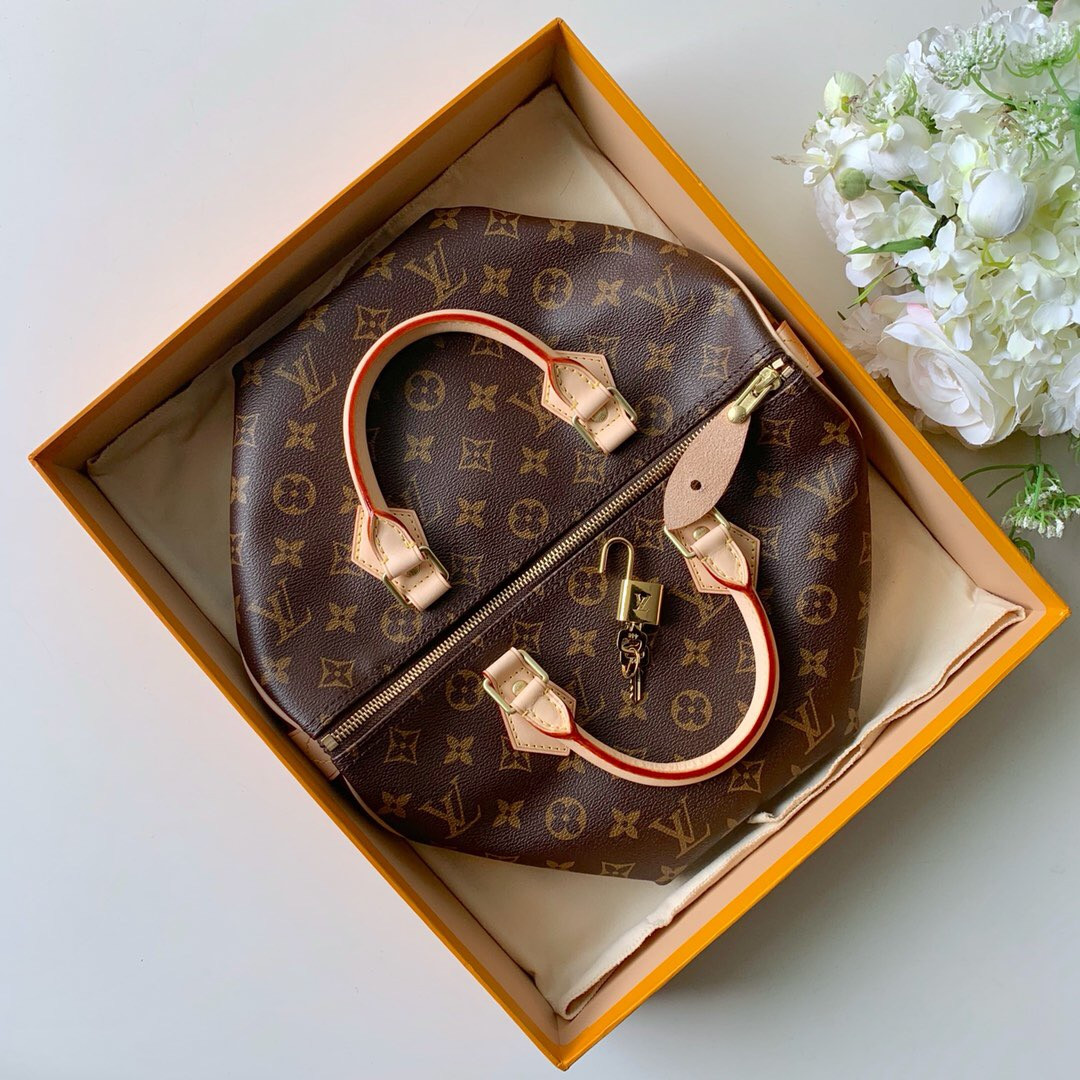 l0*is V*t0n speedy 30